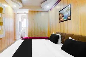 Townhouse Charbagh - Image 2