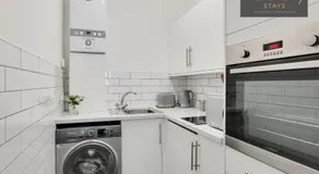 Large Studio In The City Centre - Image 3