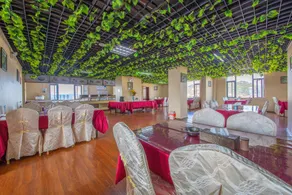 Dynasty Hotel - Image 4