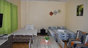 Treetops Studios Valencia, Dumaguete - Image 2