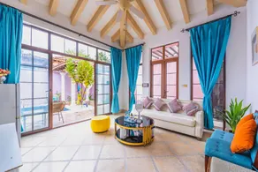 Detached villa with swimming pool in Haitang Bay, Sanya - Image 3