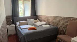 Comfort Humboldt Apartment - Image 2