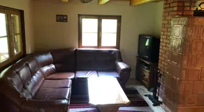 Forest Cottage Weekend House - Image 2