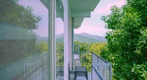 Cloudy Heaven Home Stay - Image 3