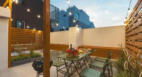 Sinchon Local Friends Hotel - Image 3