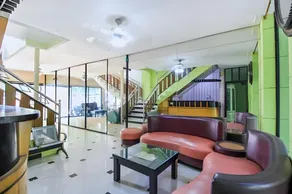 Yutaka Inn Global Juanda - Image 3