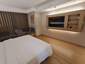Vienna Hotel Shenzhen International Exhibition Center Fuhai Qiaotou - Image 4