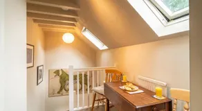 The Old Reading Room Peaceful Village Retreat Pass the Keys - Image 3