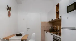 Mickitos Apartments at Macedonia Square - Image 3