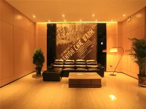 IU Hotels Xinzhou Bus Terminal - Image 4