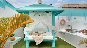 Orange Light with private pool - Image 4