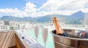 Cobertura para alugar em Ipanema com 2 quartos, vista cinematográfica, terraço e jacuzzi - Image 3
