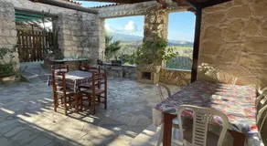 Studio with view in Polis area - Image 4