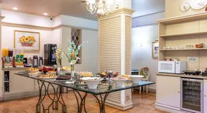 Lancaster Hotel by Castelo Itaipava - Image 4