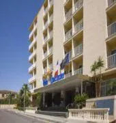 SMARTLINE LANCASTER(FORMERLY HI LANCASTER HOTEL) - Image 5