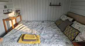 Glan yr Afon Un - Relax Recuperate Enjoy - Image 2