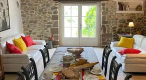 Maison Ameztoia XVe siècle chambres d'hôtes Navarraises - Image 3
