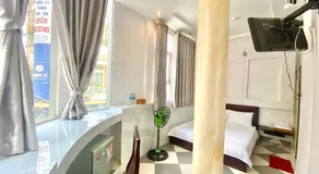 MES HOTEL - Ngay Ben Ninh Kieu - Image 2