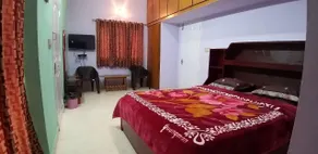Bloomage Cottage - Image 2