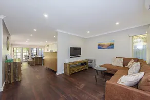 Cozy Busselton Beachside Retreat - Image 2