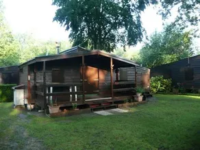 Chalet con piscina climatizada - Image 1