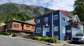 Downtown Juneau Gold Street Inn - Image 1