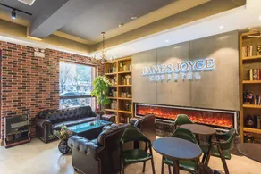 James Joyce Coffetel Hengshui Railway Station Aite Shopping Center - Image 4