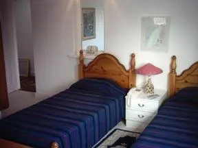 Waratah Lodge - Image 2