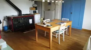 La Louve Chez Valérie - Image 5