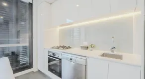 Stylish 1BR1BA apt in Footscray Pool Gym WIFI - Image 4