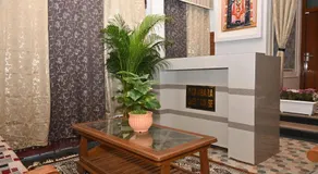 pitambara studio apartment with kitchen - Image 3
