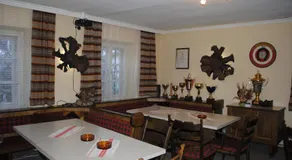 Family room, bath, toilet - Image 5