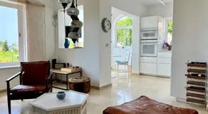 Sea view apartament with sauna and pool in Maro - Image 2