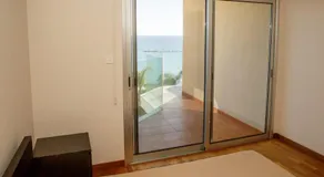 Superior Seaview Beachfront Suite - Image 5