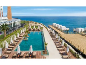 Kaya Palazzo Resort & Casino - Image 1