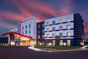 Fairfield by Marriott Inn & Suites Lewisburg - Image 2