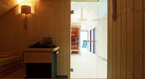 Alfa-Hotel - Image 5