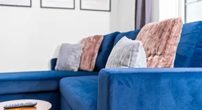 Comfortable 1 Bed Apt, Sleeps 4, Great for Contractors, Families and Leisure Stays, West Midlands, near Birmingham, Edenwood Residence - Image 4