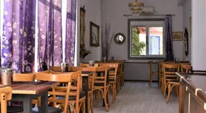 Aphrodite Art Hotel Aegina - Image 3