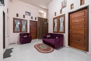 RedDoorz Syariah @ D'Ostha Residence - Image 3