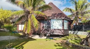 Fare Mama Fenua plage baleines Moorea Temae - Image 3