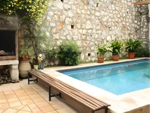 Hostal La Balquina - Image 2