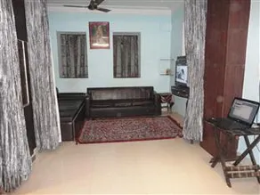 Shiva Guest House - Image 3