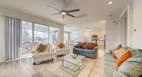 #371-Stunning 6 bed with modern decor, south facing pool and spa overlooking water - Image 2