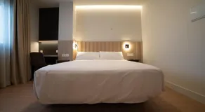 Yoanna Hotel - Image 5