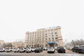 Ulan Holiday Inn - Image 4
