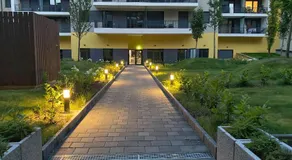 Japandi Studio Apartment, free parking - Image 3