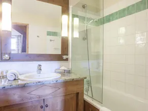 Authentic apartment located in the center of Les Arcs 1950 - Image 4