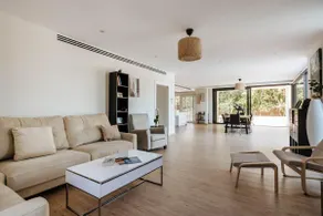 Luksuriøs 5BR Villa kun 15 minutter fra Sevilla - Image 2