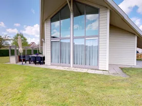 Comfortable villa with a dishwasher, at the Veerse Meer - Image 3